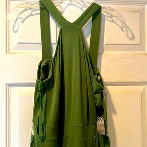 New York and Company light green stretchy romper